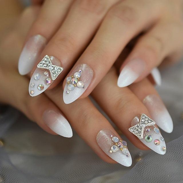 Diamond nail sequins - MAXIME