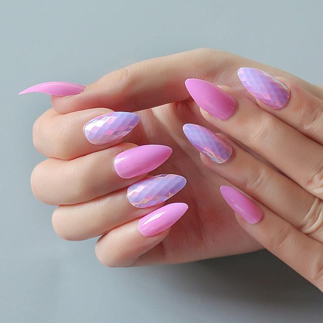 24 pieces of trendy wearable nail pieces - MAXIME