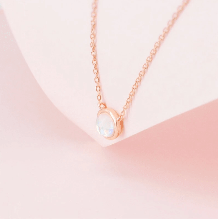 Trendy solitaire moonstone necklace - MAXIME