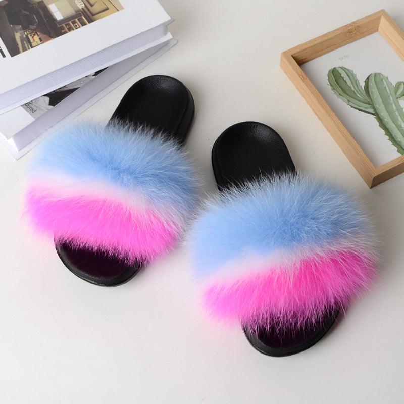 Women Wearing Hairy Slippers - MAXIME